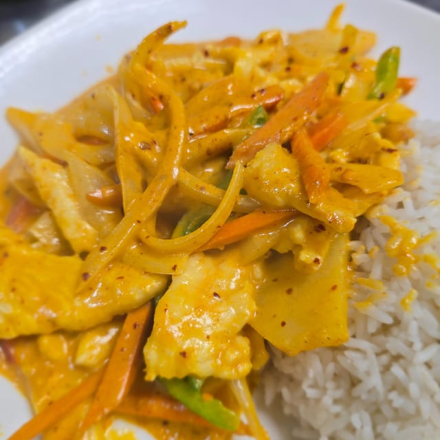 Gaeng Garee.